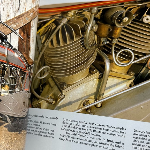 Harley-Davidson The American Motorcycle Book by Allan Girdler 2005 - Picture 7 of 11